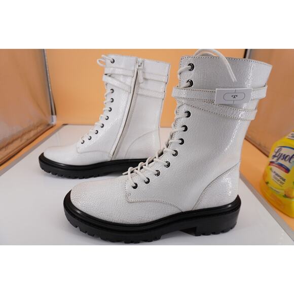 Tory Burch Combat White Crackled Suede Lace Up Ankle Boots SZ 10 Lug Logo $495 - Picture 4 of 9